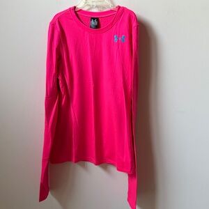 Under Armour Vibrant Pink Long Sleeve Top NWOT Girl’s Size YXL